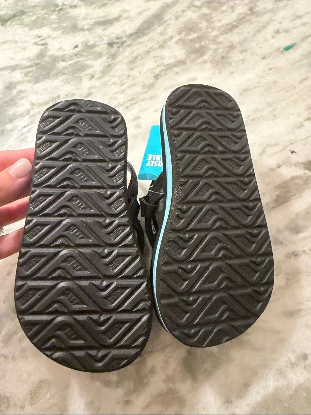 Reef Kids Black & Teal Patterned Flip Flop Sandals